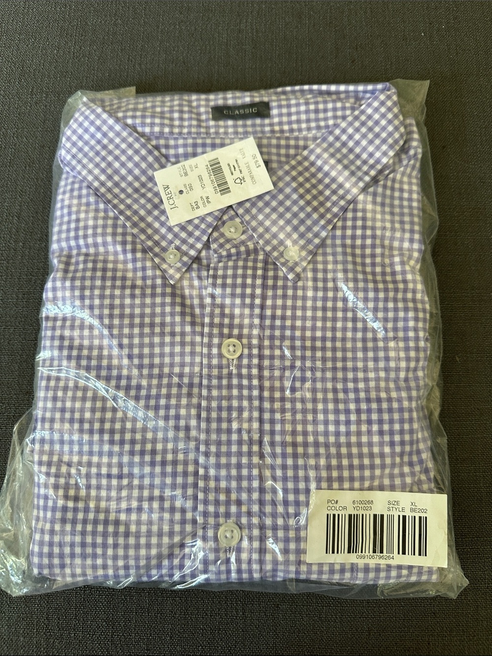 Classic Men’s Lavender Gingham Button-Down Shirt